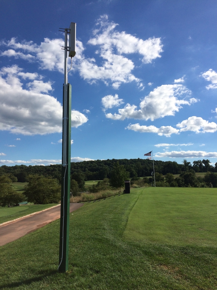 JDTECK is selected to engineer and deploy an O-DAS solution for a Pro Golfing event. Coverage at the site was very weak which affected the wireless scouring equipment. JDTECK's outdoor solution provided the desired coverage and allowed the event come without a hitch. 