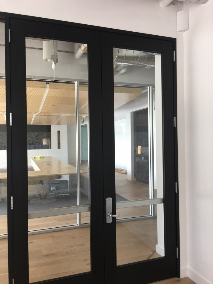 Align Tech selects JDTECK Digital DAS for its new facility in San Jose CA. JDTECK's patented corner antenna is mounted discreetly above the door to provide enhanced cellular coverage to one of the areas in the building.