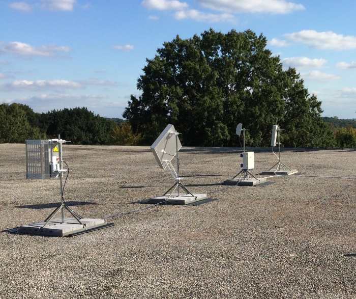 Multiple donor antennas for sites where multi-path azimuths are required for optimal performance.  